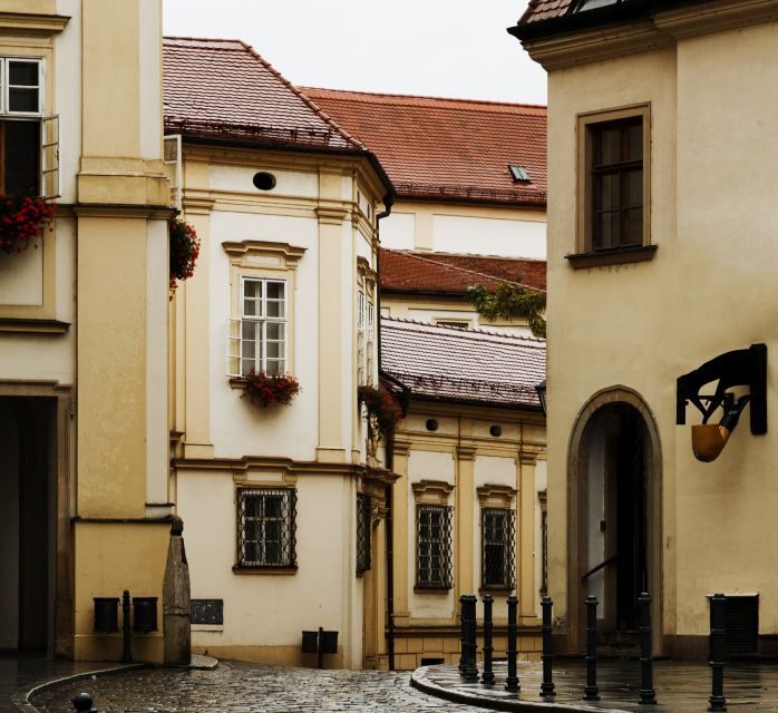 3-Hour Brno Themed Walking Tours - The guiding style that earns trust: questions, clarity, and named expertise