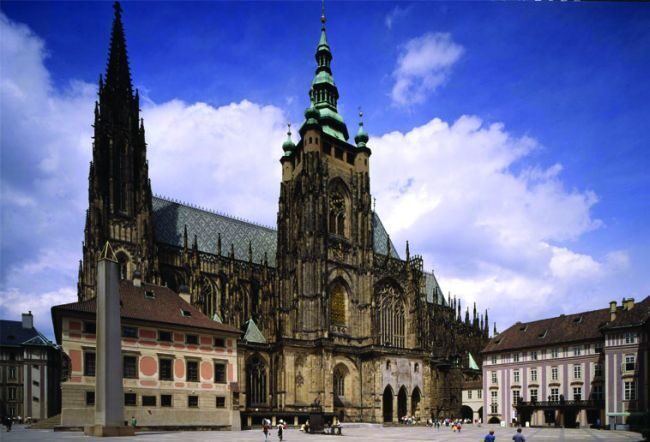 3-Hour Prague Castle & Interiors Tour - Golden Lane: Small Spaces, Big Atmosphere