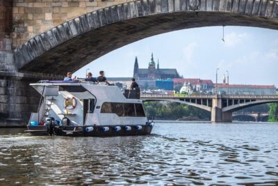 3 Hours Prague Private Boat Cruise Beer or Prosecco Unlimited - Unlimited beer or Prosecco: what that means for your trip mood