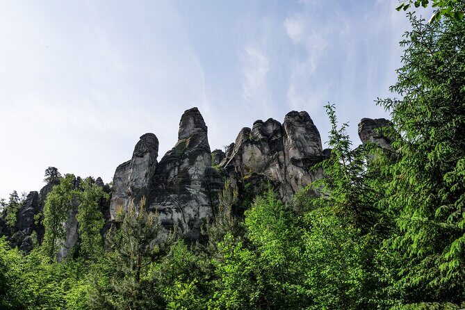 3 in 1 Tour Brewery & Castle in Bohemian Paradise Unesco Geopark - Řemeslný pivovar Lomnice nad Popelkou: craft beer with the brewster