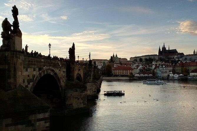 4-hour Private Prague by Night Tour - Prague Castle: big grounds, focused time