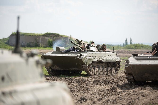 BMP tank driving experience Prague - What happens when you arrive: welcome, registration, and gear
