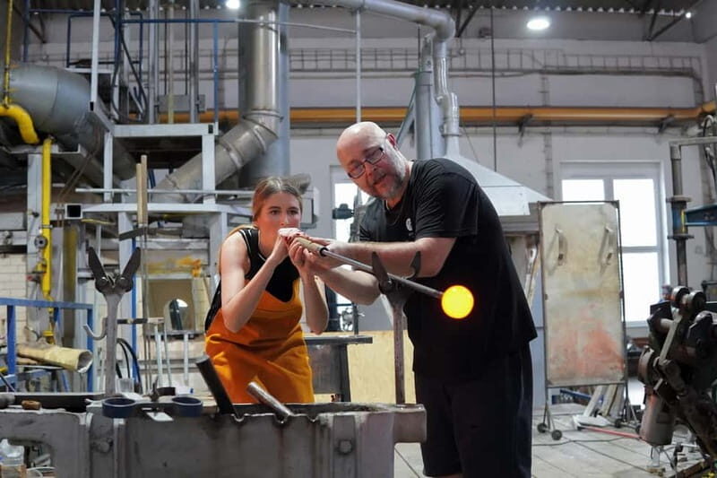 Bohemian glassworks excursion from Prague - The 2-hour guided glassworks tour: watching the real stages