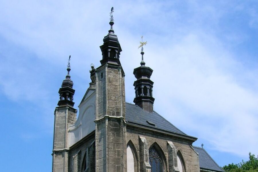 Bone Church and Kutna Hora Private Tour from Prague - St. Barbara Cathedral: Gothic drama you can measure with your eyes