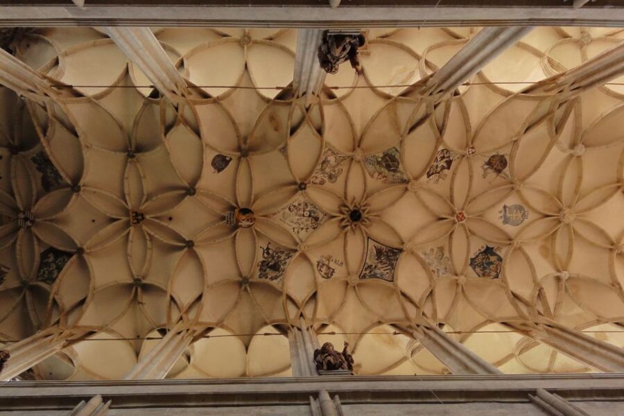 Bone Church and Kutna Hora Private Tour from Prague - Lunch in a traditional restaurant: plan for a real meal, not a snack