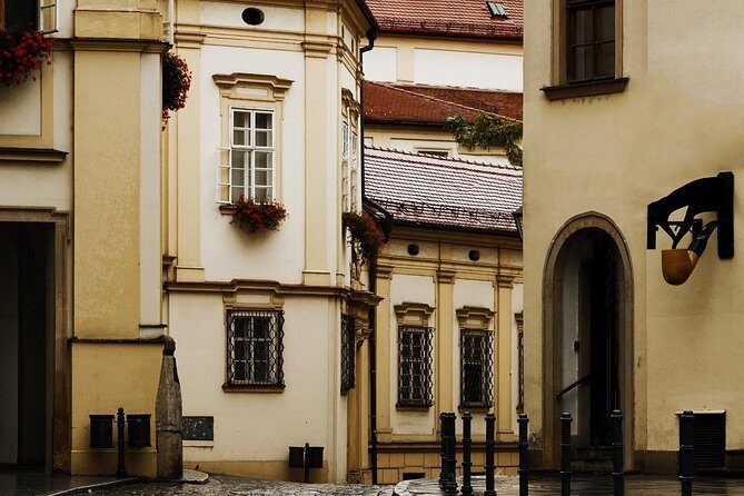 Brno Historical Walking Tour - Guide matters: what the guide-style differences mean for you