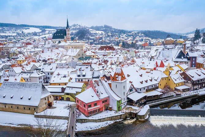 Cesky Krumlov medieval UNESCO sites - private tour with PERSONAL PRAGUE GUIDE - Private Prague pickup that makes the whole day feel manageable