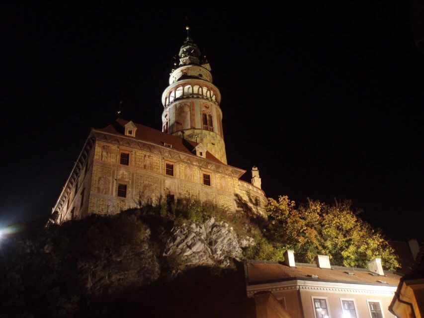 Český Krumlov: Night Walking Tour with a Professional Guide - Practical Tips to Make Your Night Walk Easier