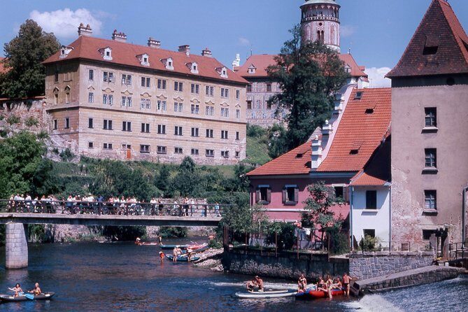 Cesky Krumlov One Day Trip from Prague by bus - 9:15 Departure: The Bus Ride and How to Set Yourself Up