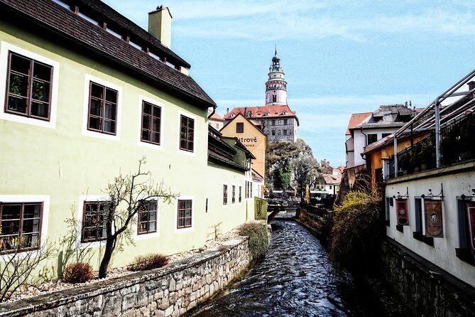 Cesky Krumlov One Day Trip from Prague by bus - Arrive at 12:00: Walking the UNESCO Old Town