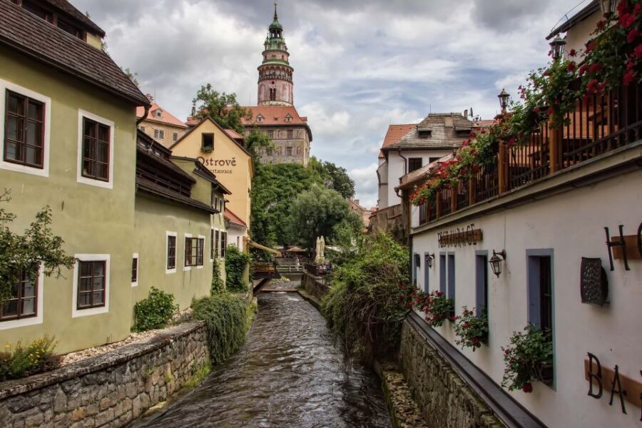 Cesky Krumlov Private Day Trip from Prague - Why Český Krumlov feels so special on a 10-hour day trip