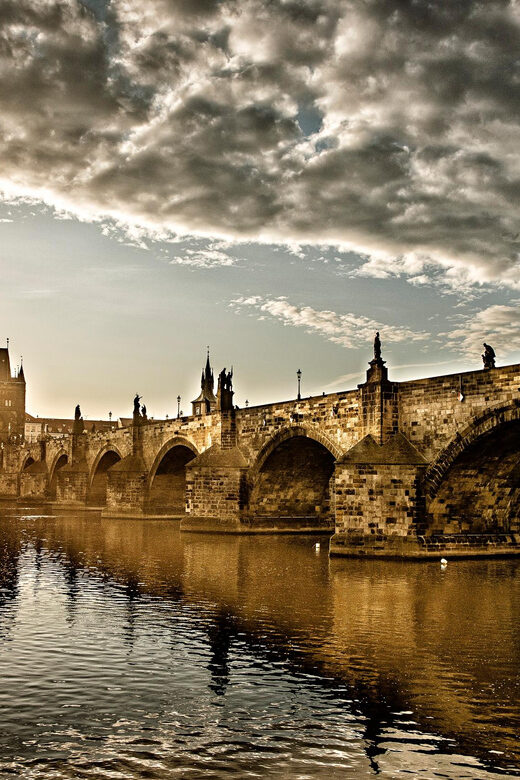 Charles Bridge & Lesser Town Walking Tour - Key points before you go