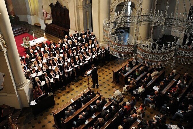 Classical Concert in St. Nicholas Church - Your one and only stop: inside St. Nicholas before the final note