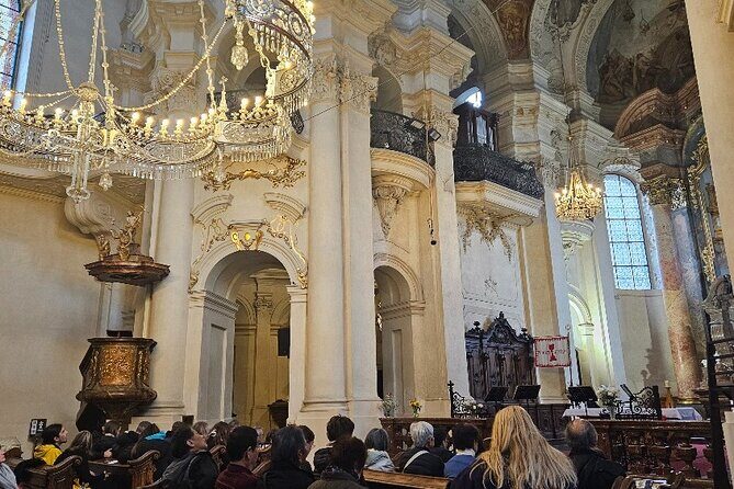Classical Concert in St. Nicholas Church - How to choose your seat when performers may be near the organ