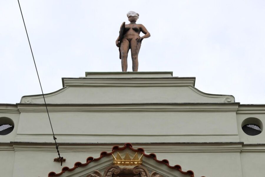 Contemporary art tour in Prague: the works of David Černý - Price and Value: $19 for a Real Guided Street-Art Education