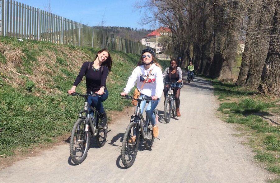 Coutryside bike tour to Karlstejn Castle. - Value check: is $164 worth it for this kind of day?