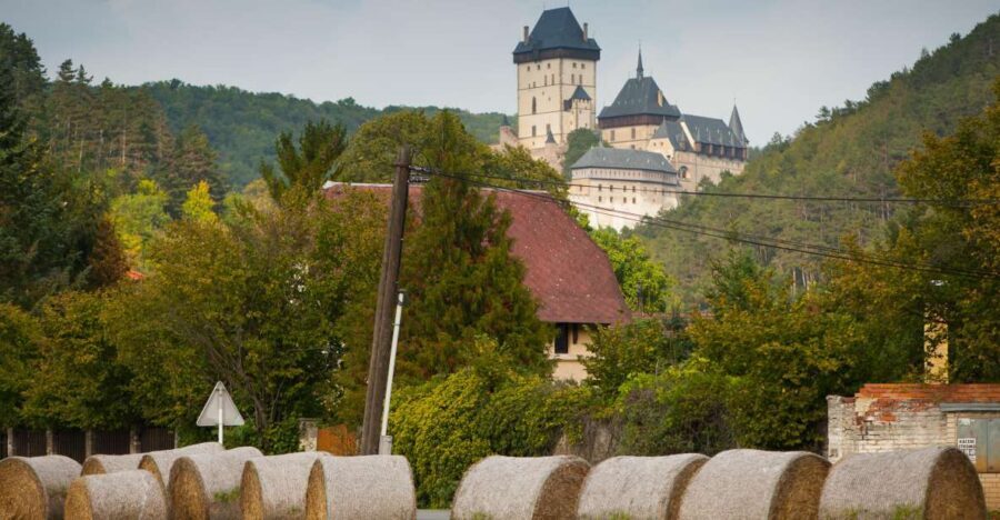 Coutryside e-bike tour to Karlstejn Castle - From Prague crowds to river calm: what this day actually feels like