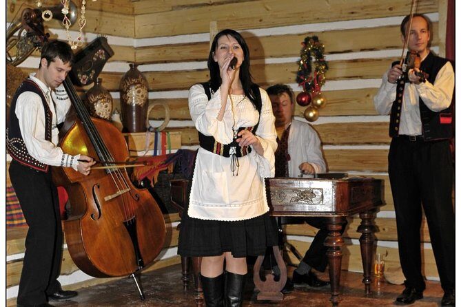 Czech Folklore Show with dinner and transfer - A Czech Folklore Night with Pickup and Dinner, Not Just a Show