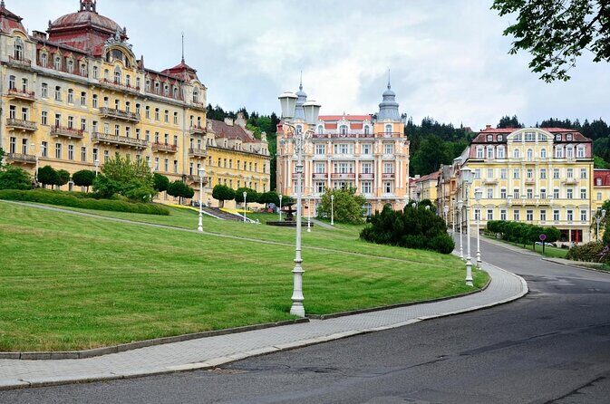 Czech Spas of Karlovy Vary and Marianske Lazne from Prague - Moser Glass Museum stop: where the spa day turns craft-focused