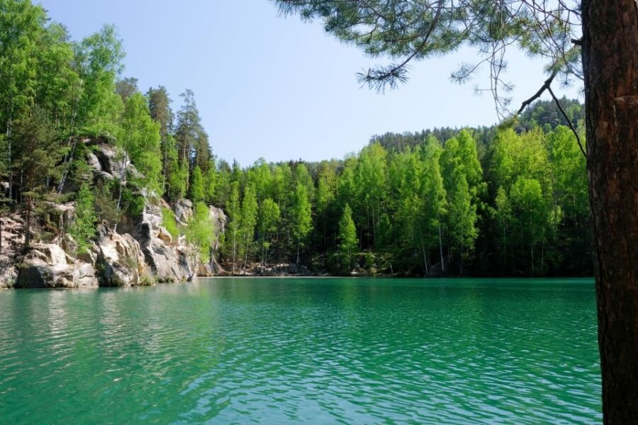 Day Trip to Rock City in Adrspach and Church of Peace - Who should book this, and who should skip
