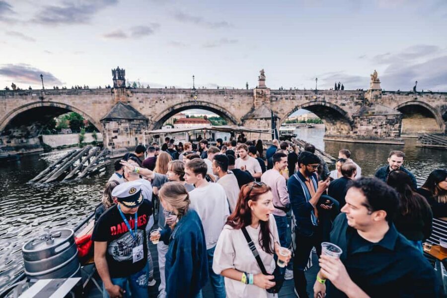 Drunken Monkey Prague Boat Party Open Bar to Duplex Club - The Sunset Views From the Water: Charles Bridge at Golden Hour