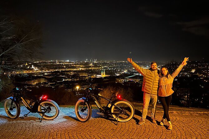Ebike tour in Prague - Express Tour - Charles Bridge from the bike: river-side views with context