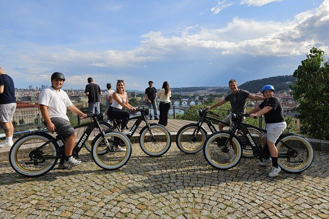 Ebike tour in Prague - Express Tour - Rudolfinum and Parizská Street: art outside and luxury watch from the street