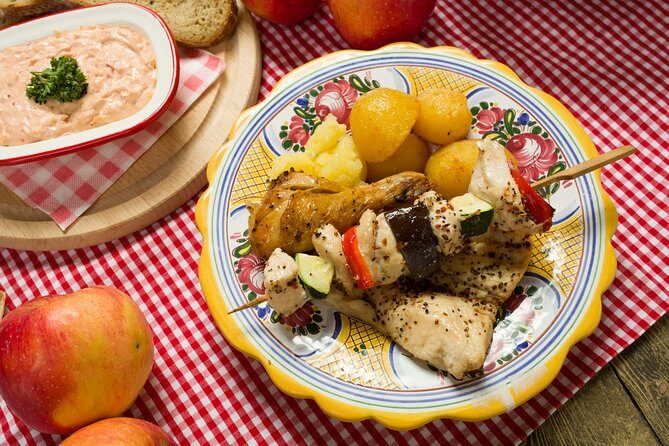 Folklore Dinner with Unlimited Drinks 4course Menu - Choose Your Menu: Semi-Kosher, Halal Chicken, Fish, Vegetarian, and More