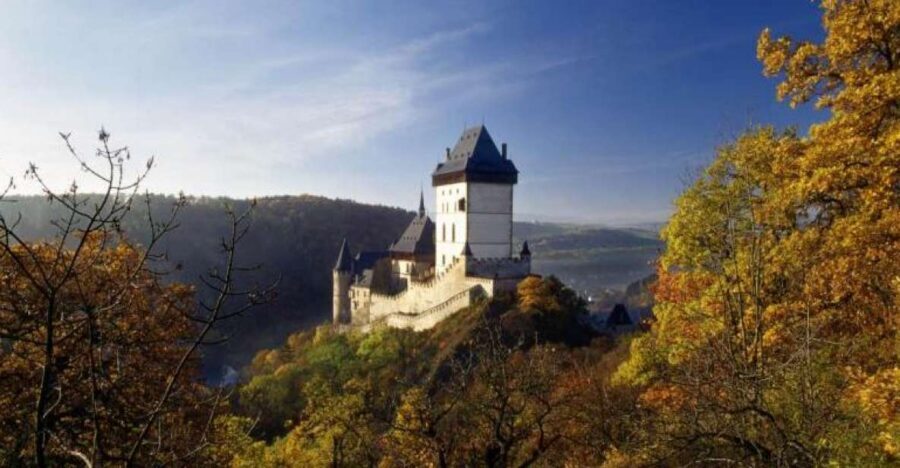 From Prague: Karlstejn Castle Skip-the-Line Ticket and Tour - Time to Browse Karlštejn and Eat Without Feeling Rushed
