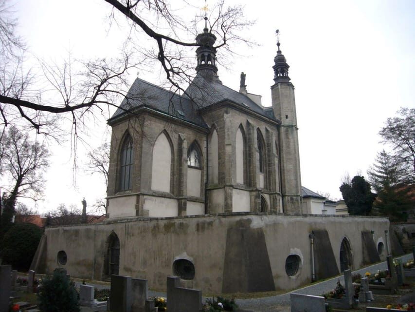 From Prague: Kutna Hora private Day Tour by car - Sedlec Ossuary Bone Chapel: What You’ll See and How to Prepare