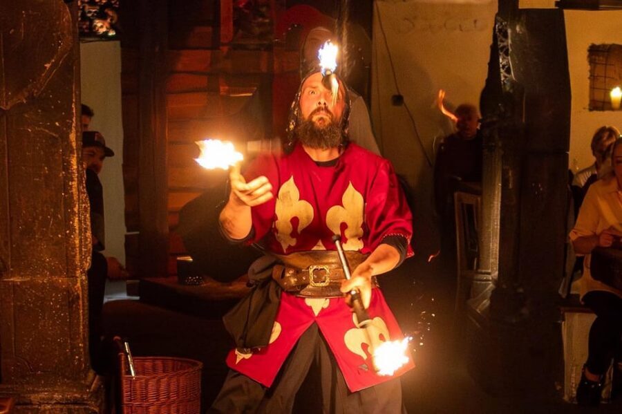From Prague: Medieval Dinner, Show, Castle and Brewery - Who this medieval dinner-and-castle day trip suits best