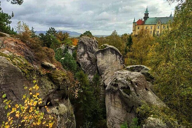 Full-Day Hiking in Bohemian Paradise: Hrubá Skála near Prague - Hlavatice Viewpoint: A Tiny Stop With Big Distance in the Eyes
