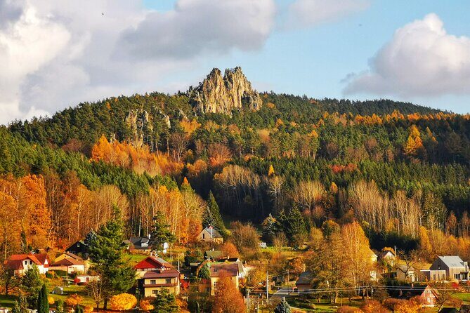 Full-Day Hiking in Bohemian Paradise Malá Skála near Prague - Getting there: the 7:00 start and the train ride that sets the mood