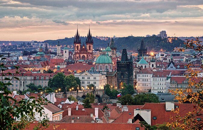 Full-Day Prague in a Nutshell Walking Tour with delicious Lunch-Cruise - Key highlights you’ll care about