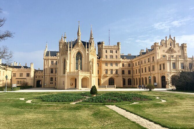 Fullday Private Tour in Lednice & Valtice with Wine Tasting - Key highlights