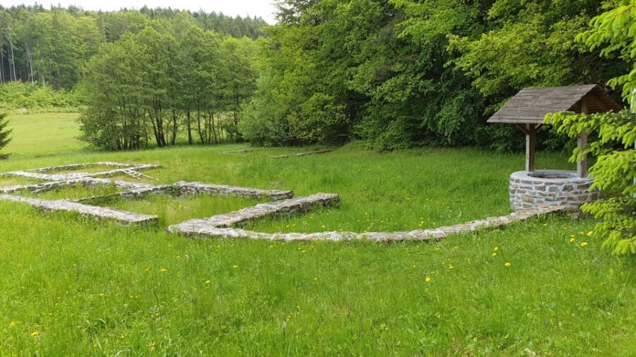 Get to know South Moravia with us. 6 hour tour. - Moravian Karst day: Balcarka Cave for the main event