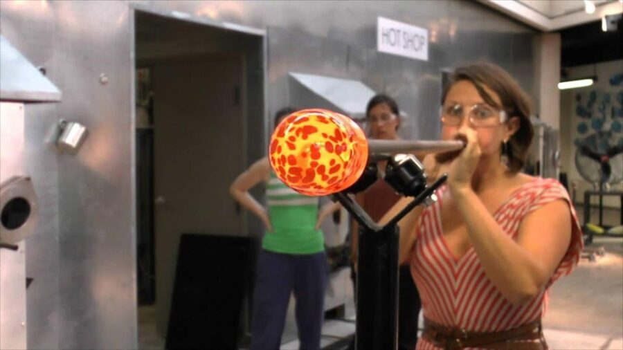 Glass blowing in Prague - Furnace Heat, Friendly Guidance, and Real Craft Skills in Prague
