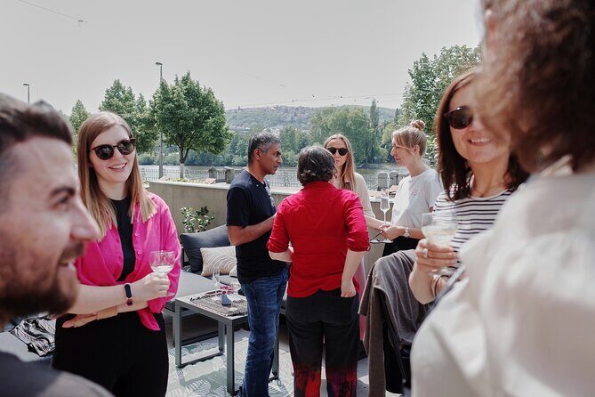 Gourmet Brunch with Chef: Unlimited Drinks & Stunning River Views - Chef Mariko’s Fusion Menu: Czech Roots, Global Flair