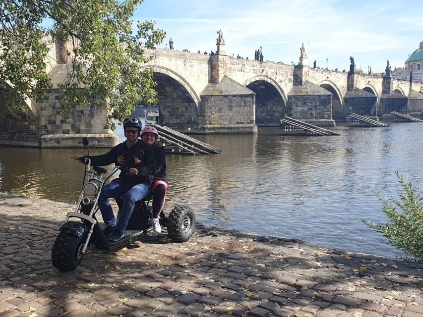 Grand City Tour on Electric Trike in Prague - Live Guided - Before you ride: what the 10-minute training really means