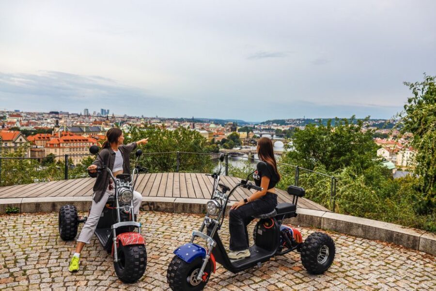 Grand City Tour on Electric Trike in Prague - Live Guided - Prague Castle area from the outside: close-up vibes without ticket stress
