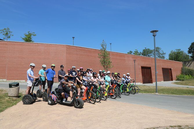 Grandiose half-day guided tour of Prague on Segway and eScooter - The 4-hour route logic: cover Old Town and Mala Strana without the map stress