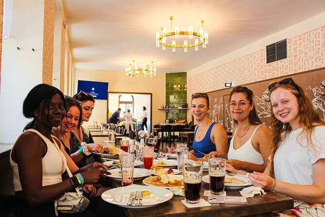 Guided 3-Hour Food Tasting Experience in Prague - Your 3-hour route through Nove Mesto: what the walking adds up to