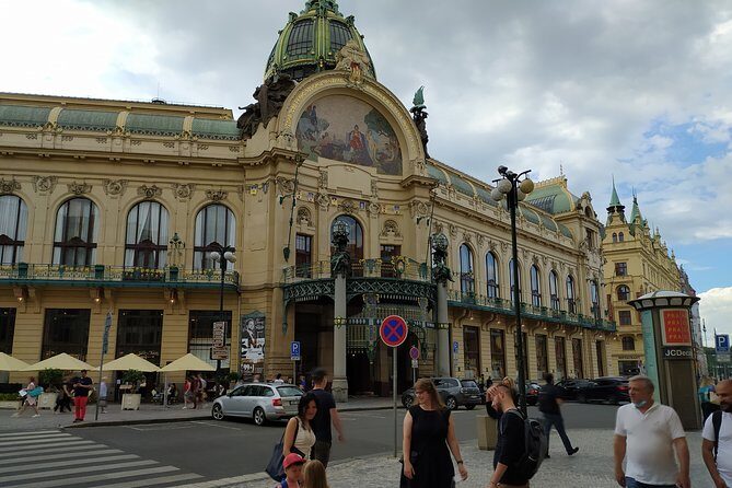 Half-day Private Walking Tour - Josefov Jewish Quarter: synagogues, complexity, and pacing that matters