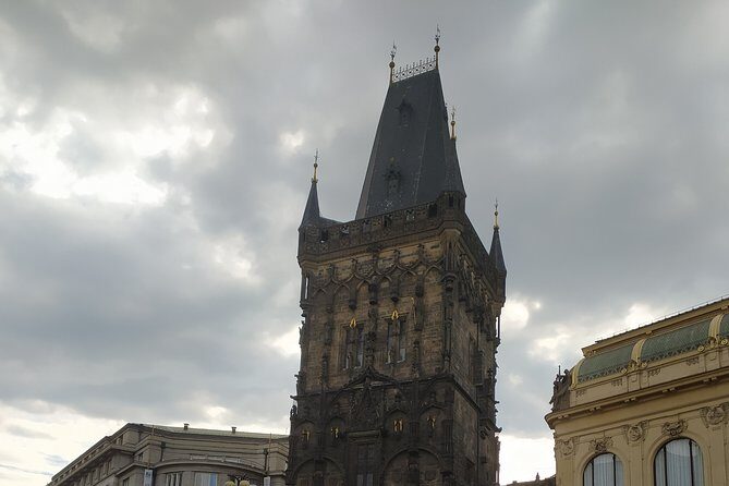 Half-day Private Walking Tour - Price and logistics: what $72.09 per person buys you
