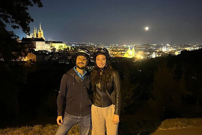 Hidden gems of Prague & City sightseeing - Walking tour - Pacing and rain: the real practical things to plan for