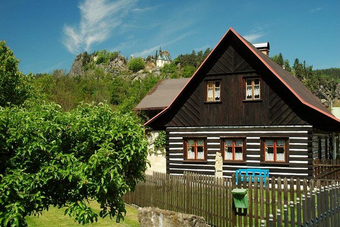 Hiking in fantastic Czech Paradise - Full Day Trip from Prague - Price and value: what you’re really paying for