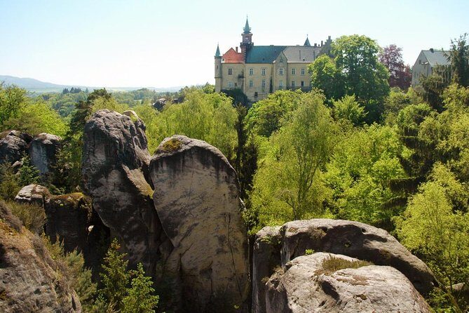 Hiking in fantastic Czech Paradise - Full Day Trip from Prague - Getting from Prague to Bohemian Paradise: comfort first