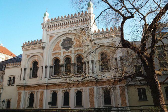 Jewish Prague Walking Tour - Old Jewish Cemetery: Where the Names and the Legends Collide