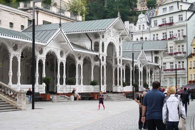 Karlovy Vary excursion - Spa Number I and the colonnades: where the town’s identity comes alive