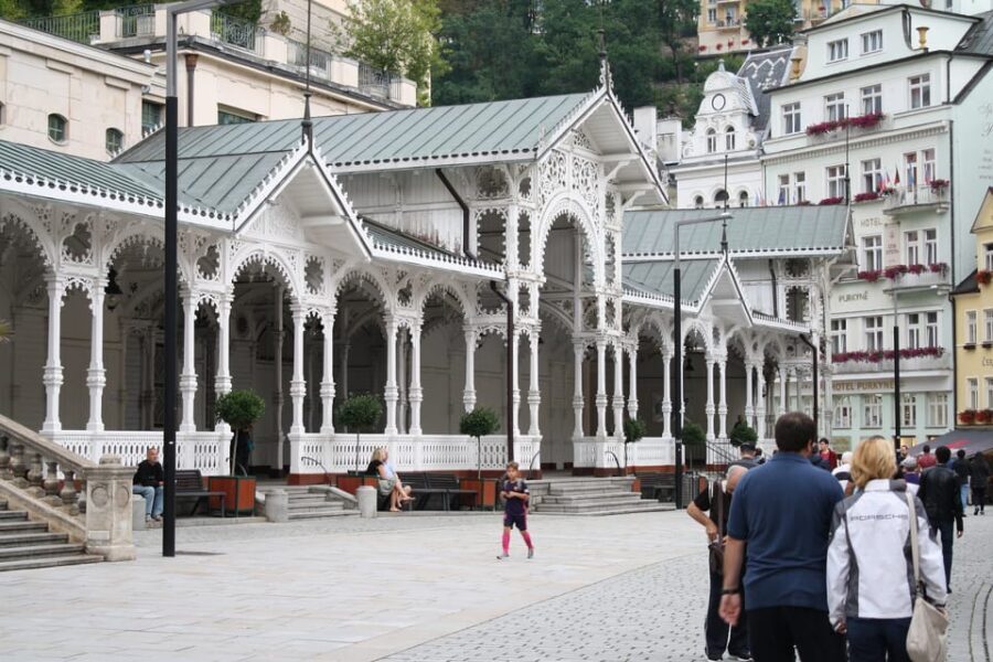 Karlovy Vary excursion - The five spa pavilions: turning wellness talk into real sights